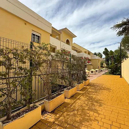 Tualto Apartment